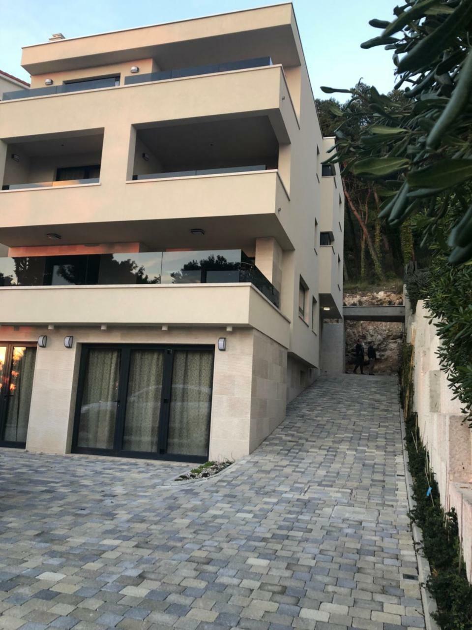 Villa Reana Brela Buitenkant foto